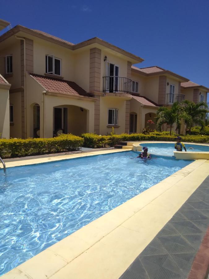 Lotus Villa, Residences Le Chaumet, Pereybere Bain Boeuf 外观 照片